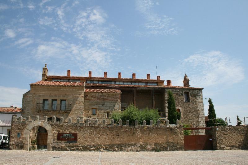 Hospedería Puente De Alconétar Hotel 4*