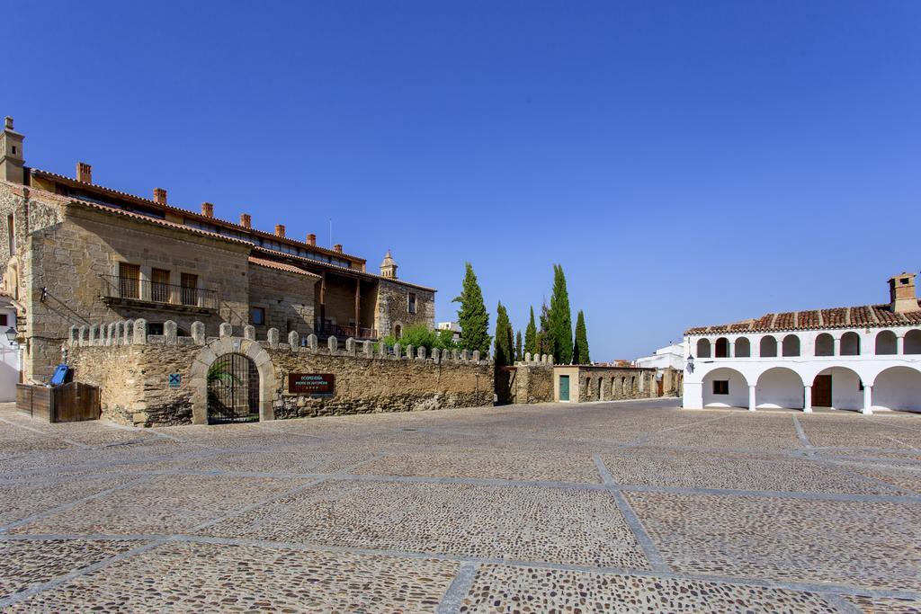 Hospedería Puente De Alconétar Hotel 4*